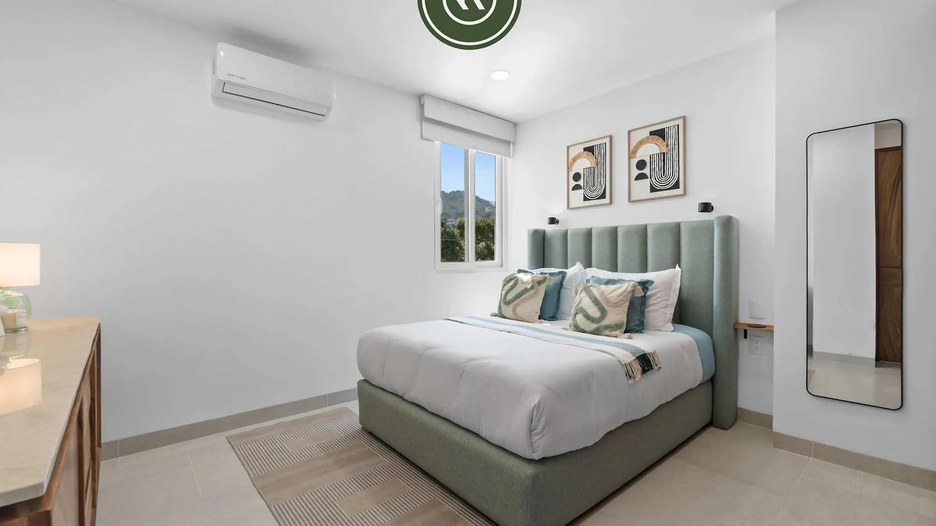 Boho 2 Bedroom Condo - Dowtown - Rooftop Pool - Jacuzzi Puerto Vallarta 0*,