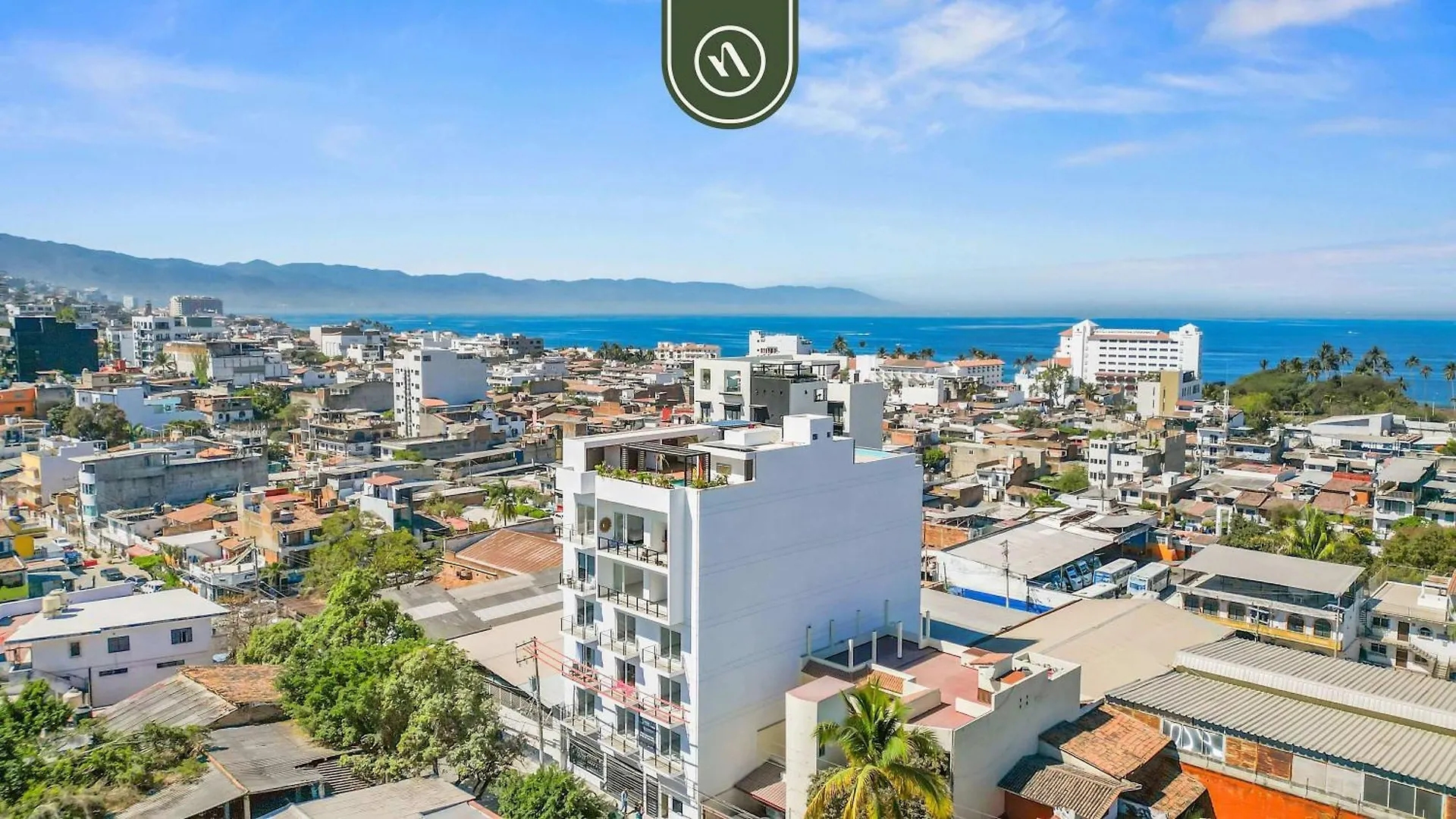Boho 2 Bedroom Condo - Dowtown - Rooftop Pool - Jacuzzi Puerto Vallarta Lägenhet