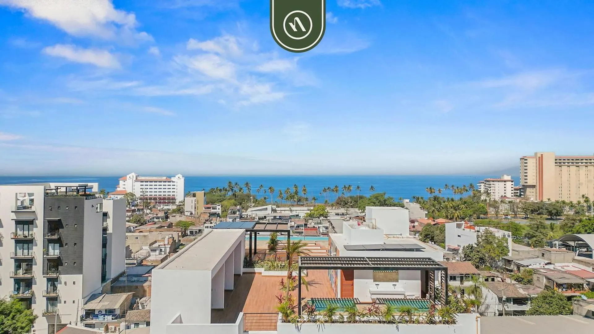 Boho 2 Bedroom Condo - Dowtown - Rooftop Pool - Jacuzzi Puerto Vallarta 0*,